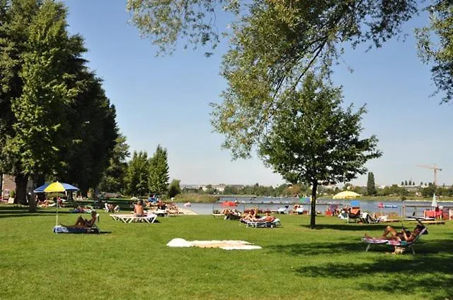 Διαμέρισμα Schoenes Living Am Donauufer Βιέννη Αυστρία