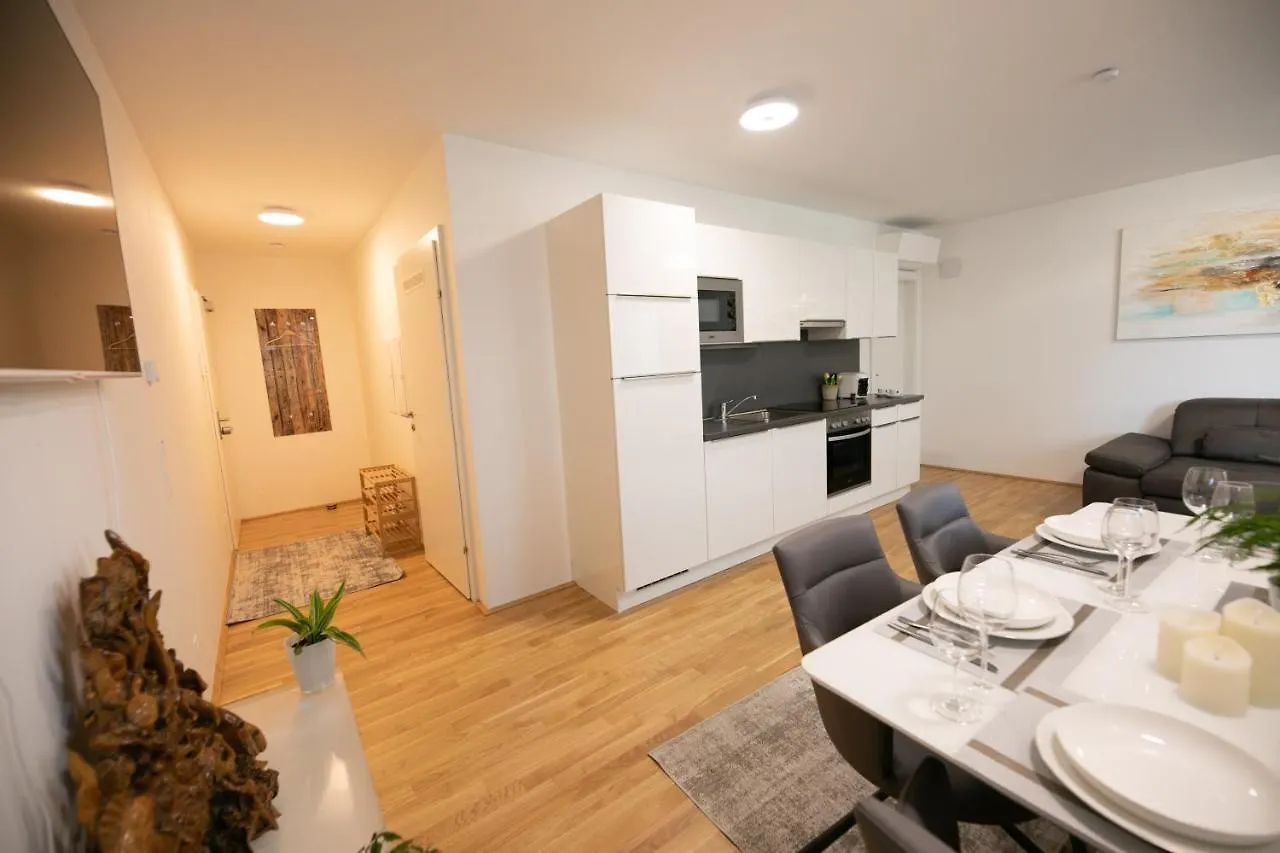 Schoenes Living Am Donauufer Βιέννη Αυστρία